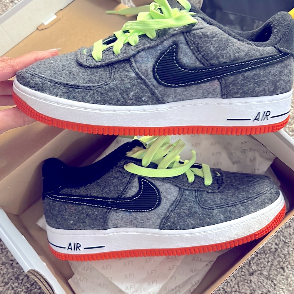 Air Force 1 (big kids)